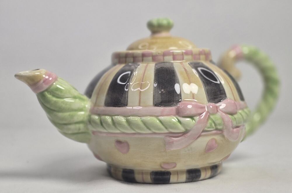 Sakura Hand Painted Pink Hearts & Pastels Mini Teapot